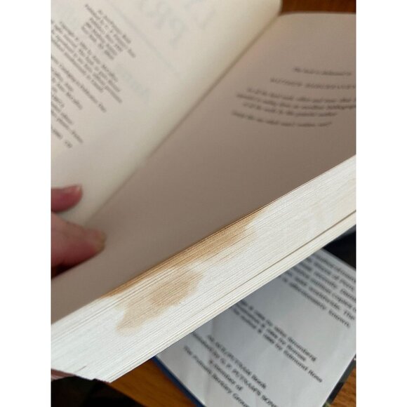 Anne McCaffrey Lyons Pride Sci-Fi 1st Ed & Printing Hardcover 1994 Tower & Hive - Picture 6 of 13